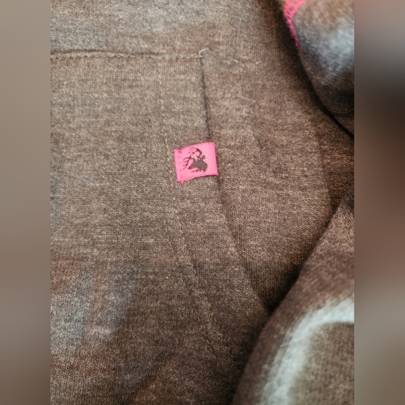 Legendary Chevy girl hoodie - Picture 2 of 4